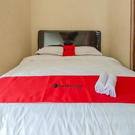 Reddoorz Near Bns Batu Hotell Tlekung Exteriör bild