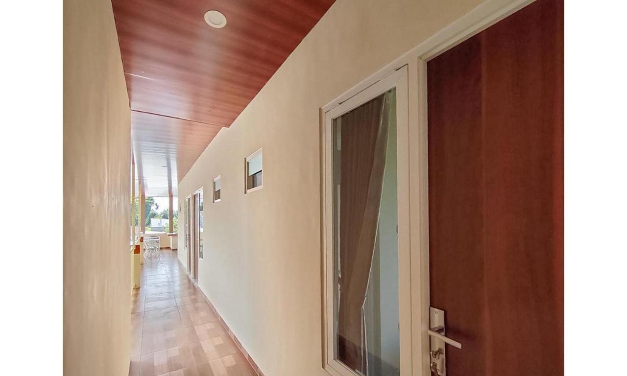 Reddoorz Near Bns Batu Hotell Tlekung Exteriör bild